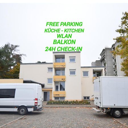 Hotel Im Natur Mit Eigene Kueche Bad Balkon Parkplatz Netflix Nuremberg Exterior photo